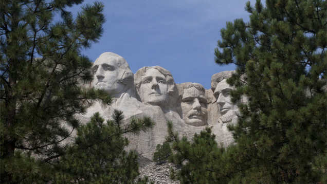 Illustration for article titled 9 Stunning Pics That Prove Thomas Jefferson’s Mount Rushmore Head Needs To Be The Next Bachelor